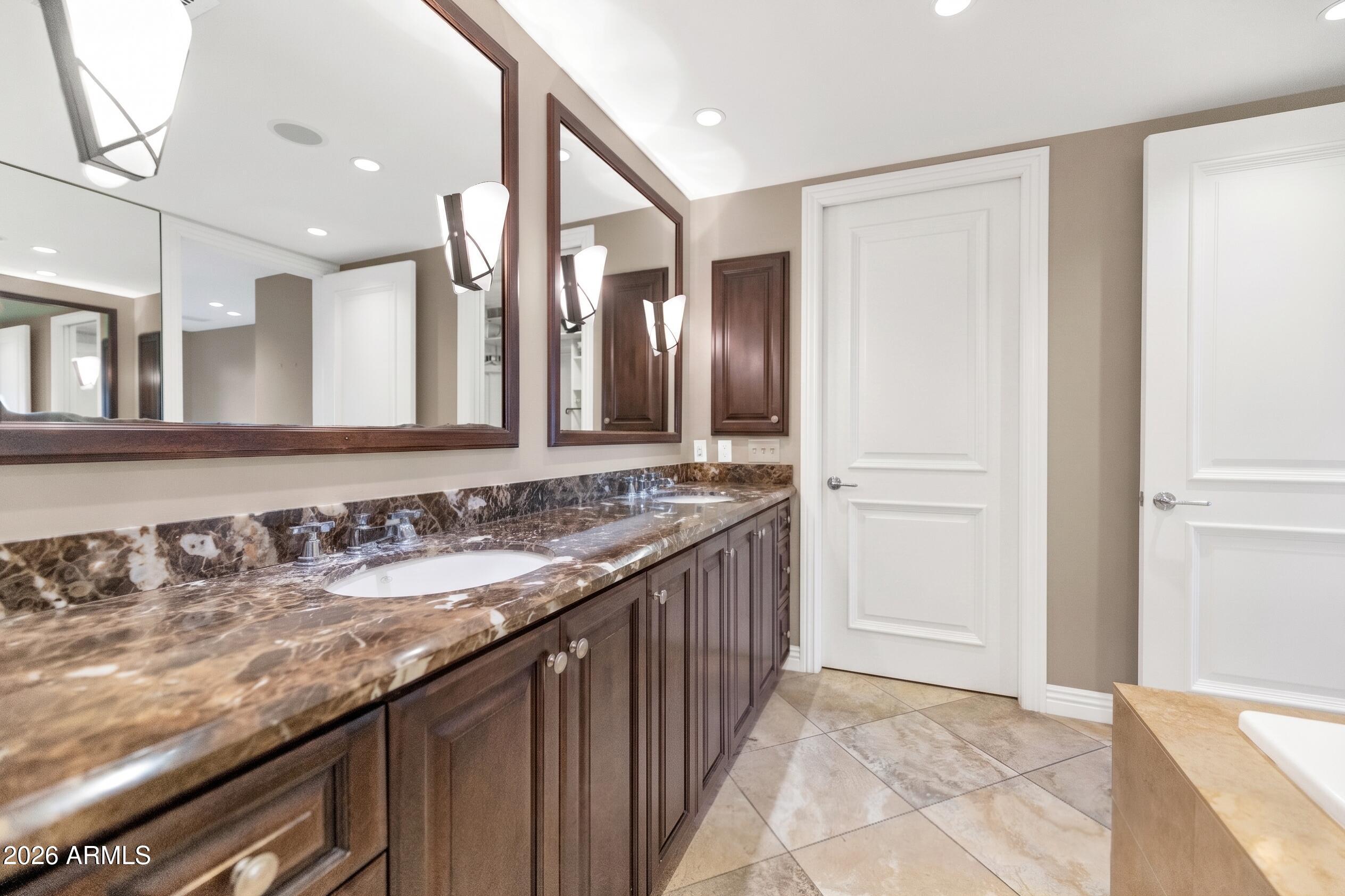 7175 East Camelback Road, Unit 4042 Scottsdale, AZ 85251 - Photo 4 of 9 Add Door