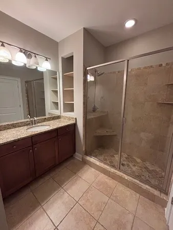 $2,800 | 2112 Acklen Avenue, Unit 201, Nashville, TN 37212