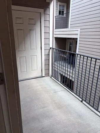 $2,800 | 2112 Acklen Avenue, Unit 201, Nashville, TN 37212