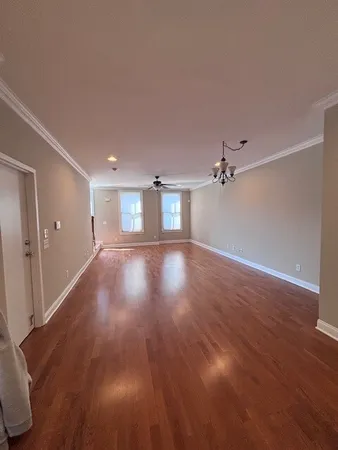$2,800 | 2112 Acklen Avenue, Unit 201, Nashville, TN 37212