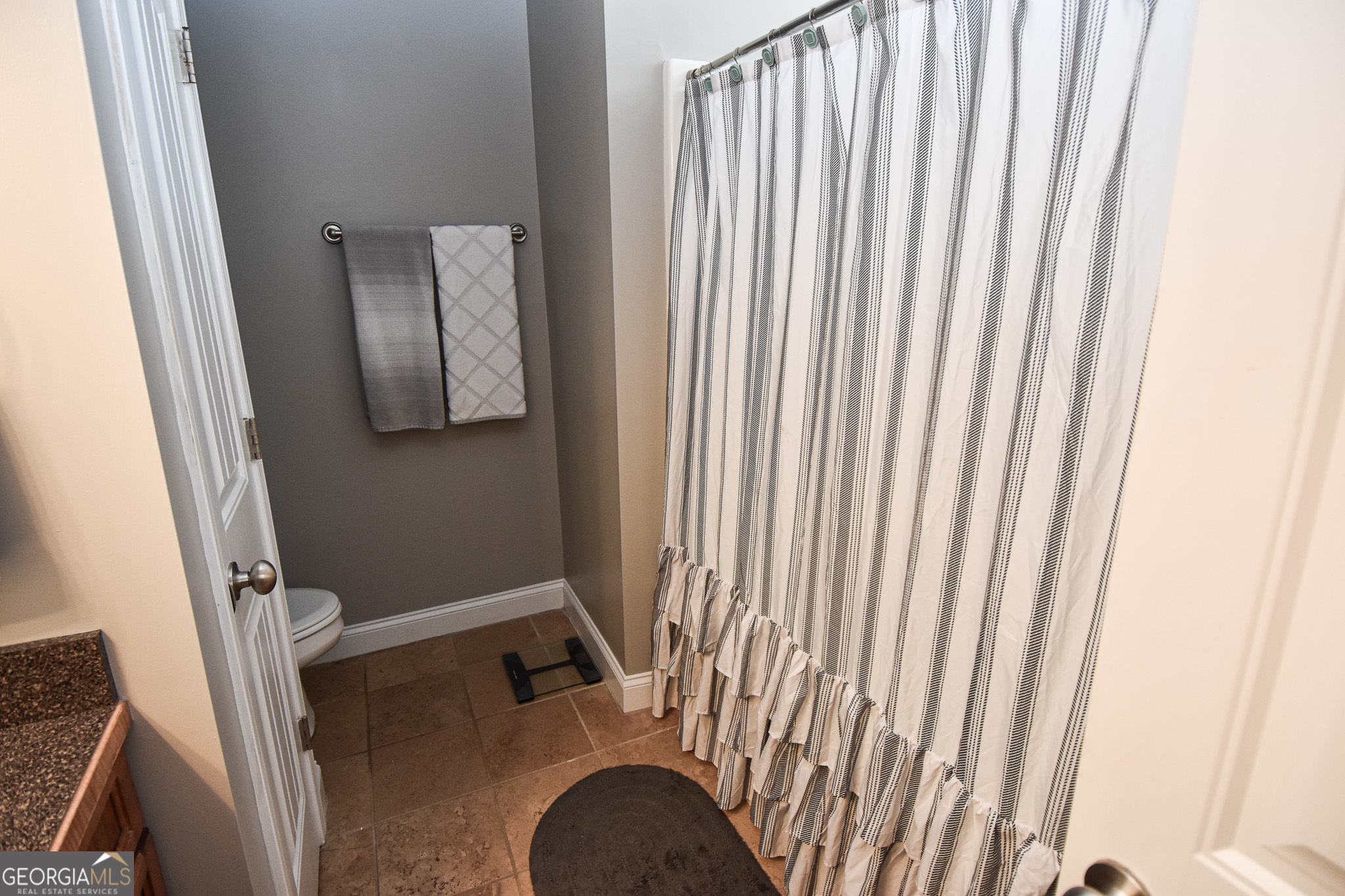 1515 Smyrna Church Road Molena, GA 30258 - Photo 29 of 34 a bathroom with a sink and a mirror