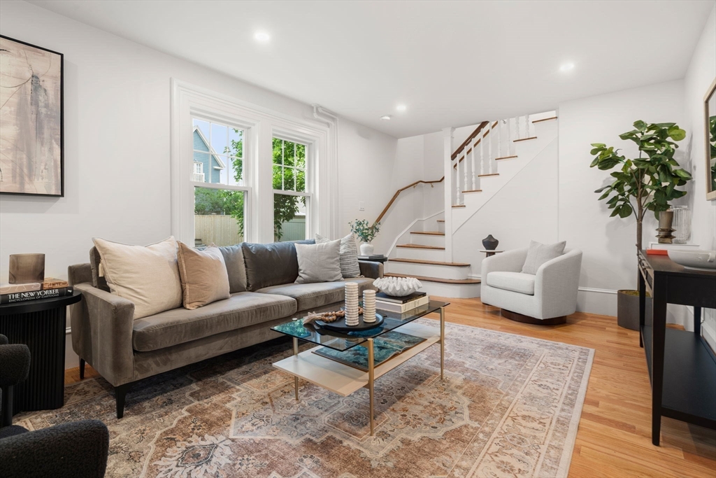 22 Carter Street Newton, MA 02460 - Photo 5 of 26
