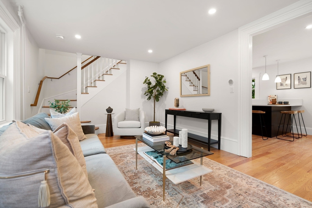 22 Carter Street Newton, MA 02460 - Photo 6 of 26