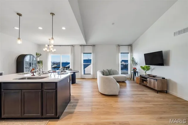 $405,000 | 4600 Annandale Avenue, Imperial, MO 63052