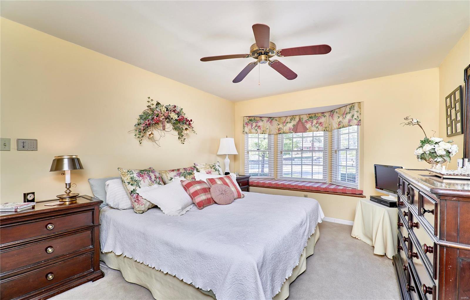 5527 Bourbeuse Common, Unit 6 Weldon Spring, MO 63304 - Photo 11 of 32