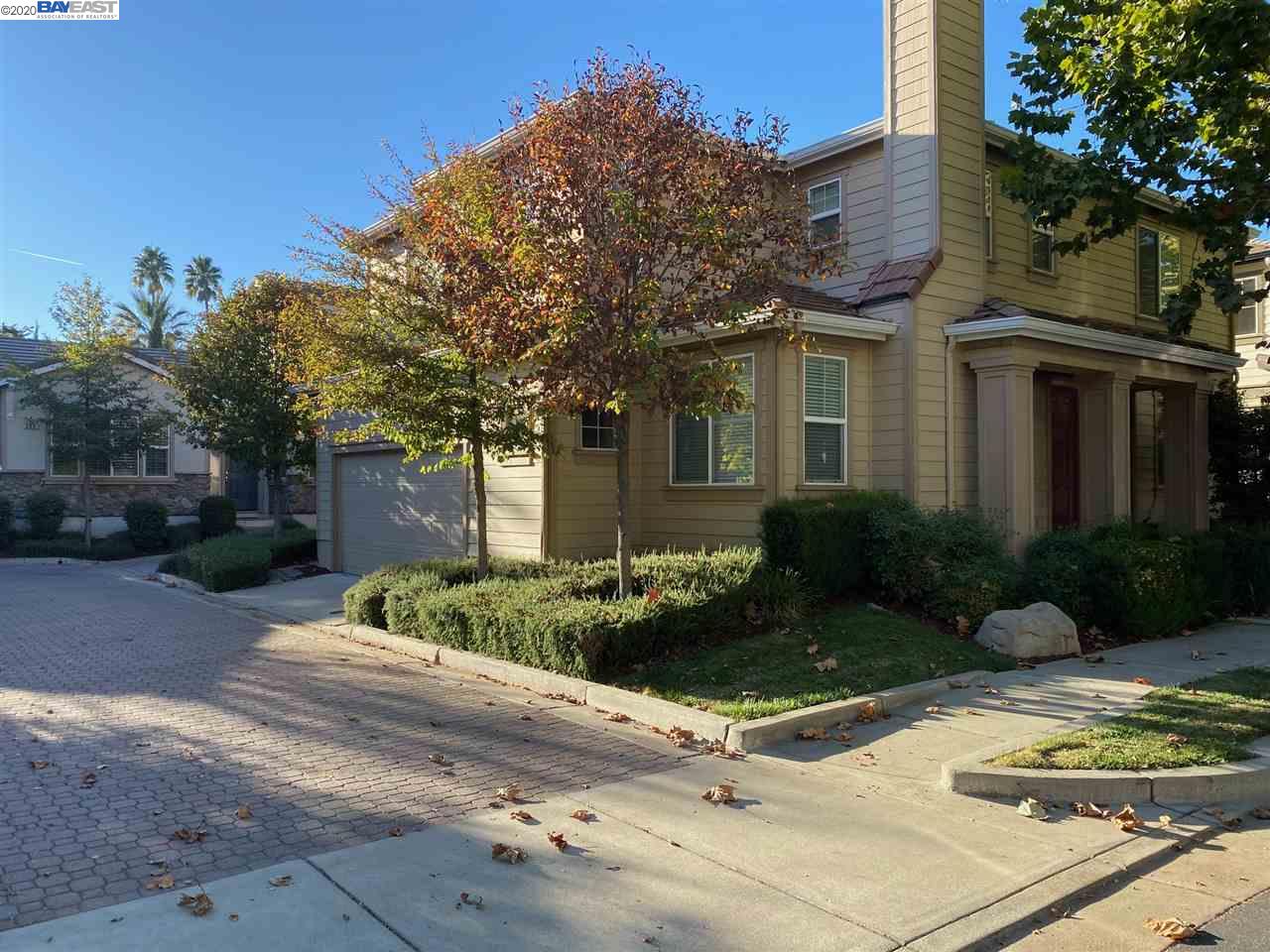 203 Silverstone Common Livermore, CA 94550 - Photo 1 of 4