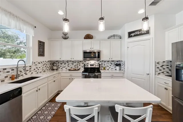 $420,000 | 2813 Shelburne Way, St. Cloud, FL 34772