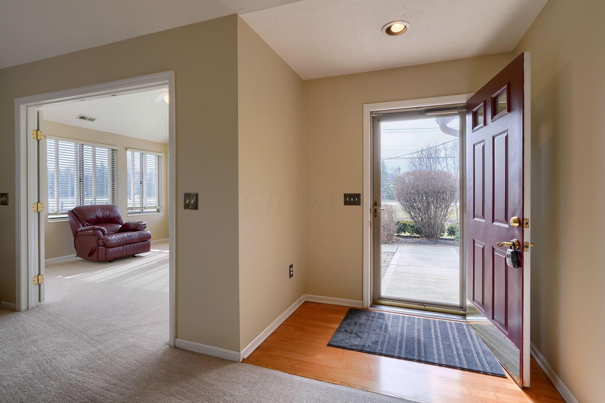 3725 Stoneway Point Powell, OH 43065 - Photo 37 of 54 3725 Stoneway Pt (48)
