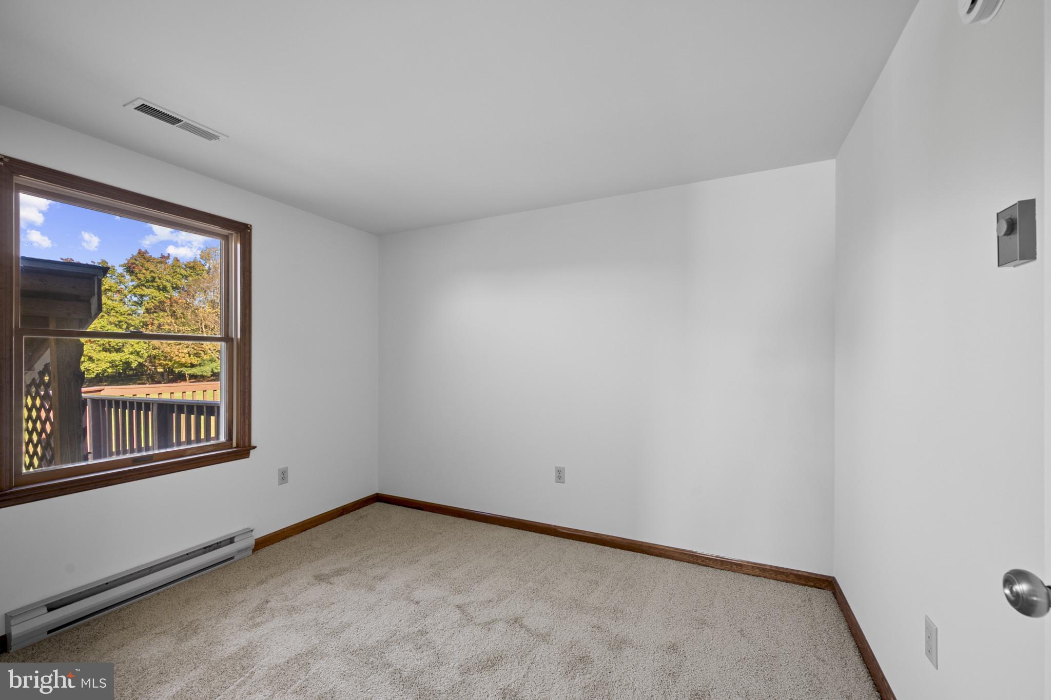3226 Bidle Road Middletown, MD 21769 - Photo 21 of 49 an empty room with a window