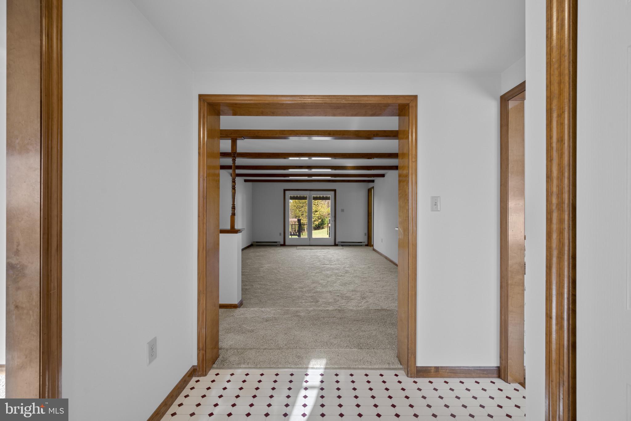 3226 Bidle Road Middletown, MD 21769 - Photo 4 of 49 a view of a hallway to a room