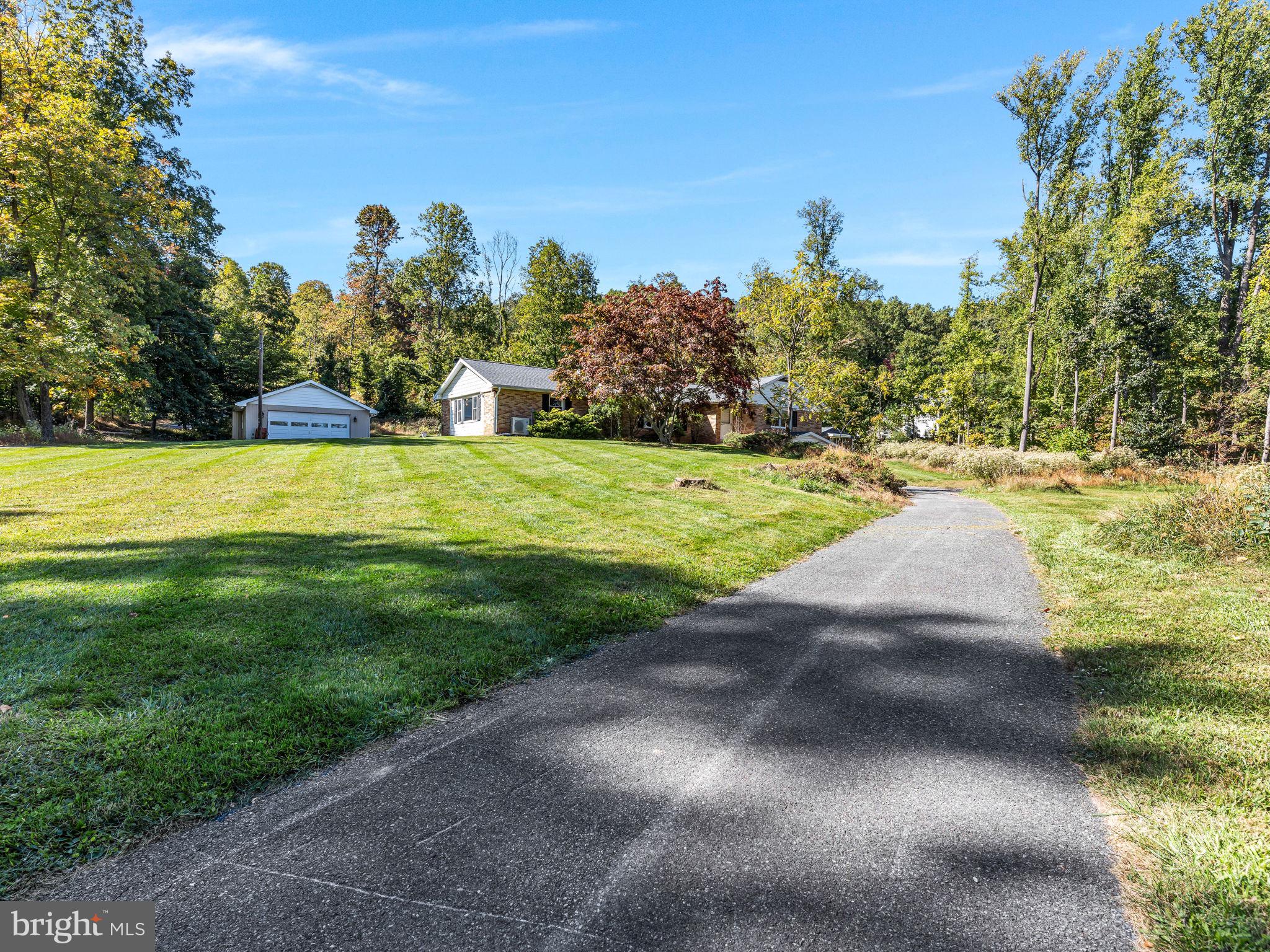 610 Gap Road Lewisberry, PA 17339 - Photo 3 of 45