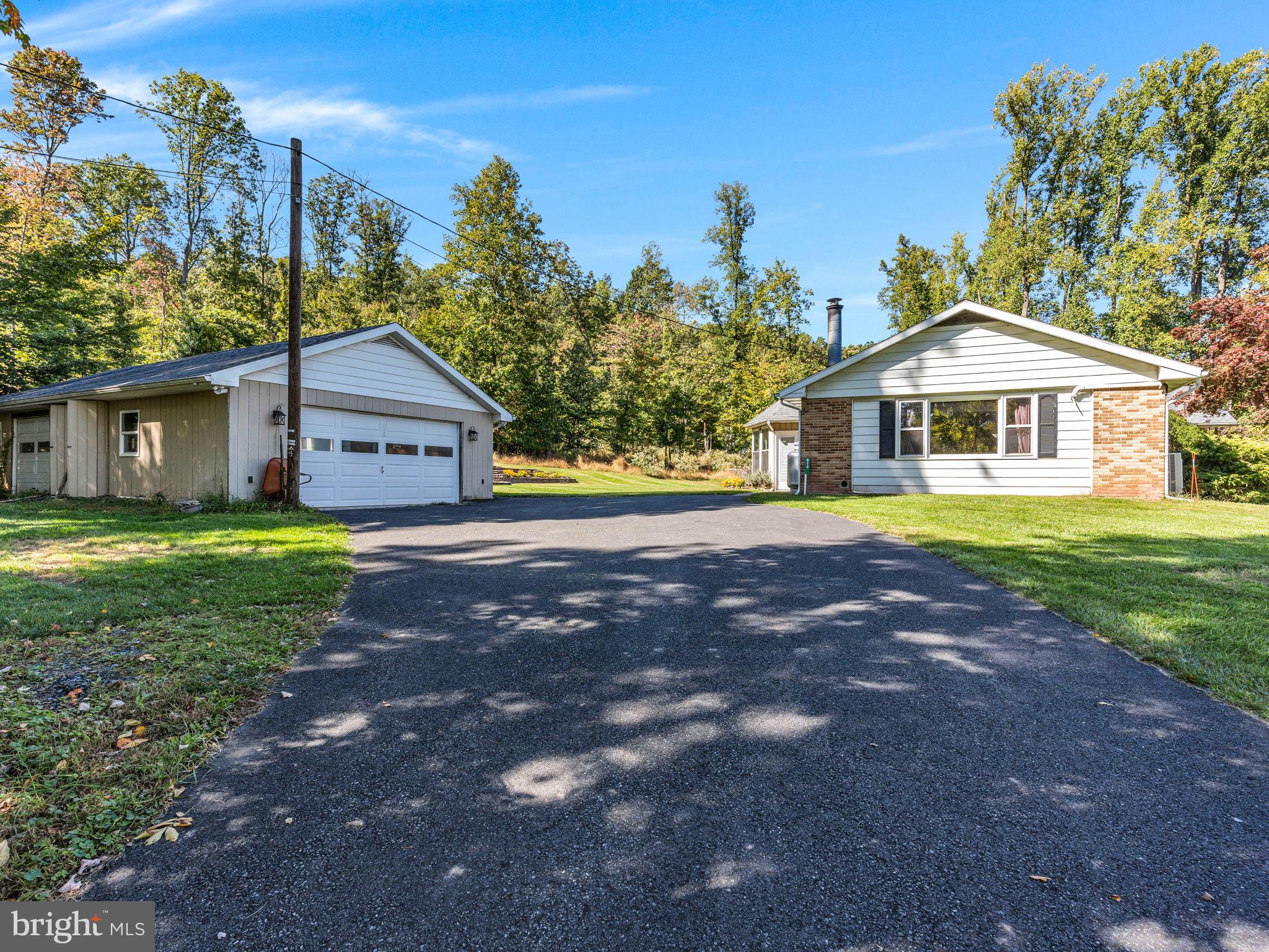 610 Gap Road Lewisberry, PA 17339 - Photo 4 of 45