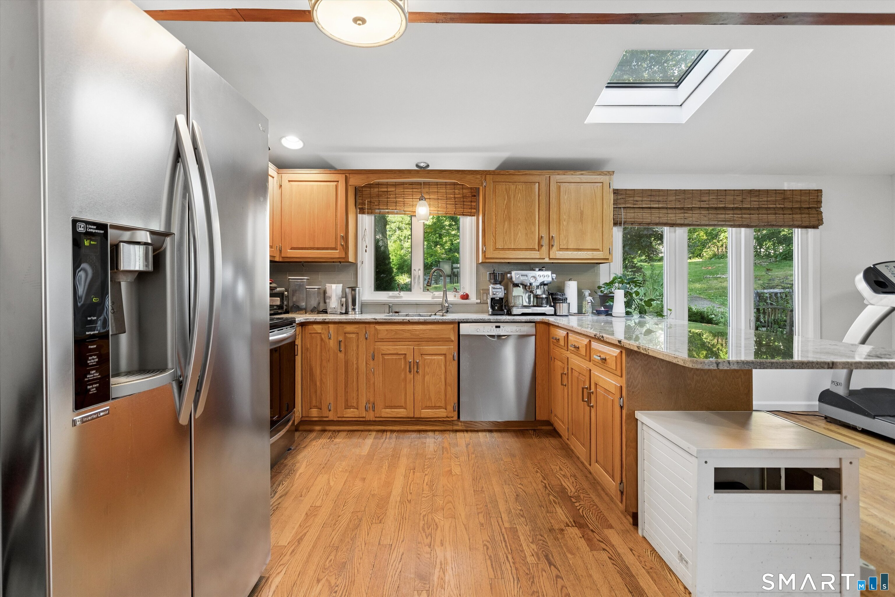 4 Eagle Road Norwalk, CT 06850 - Photo 12 of 39