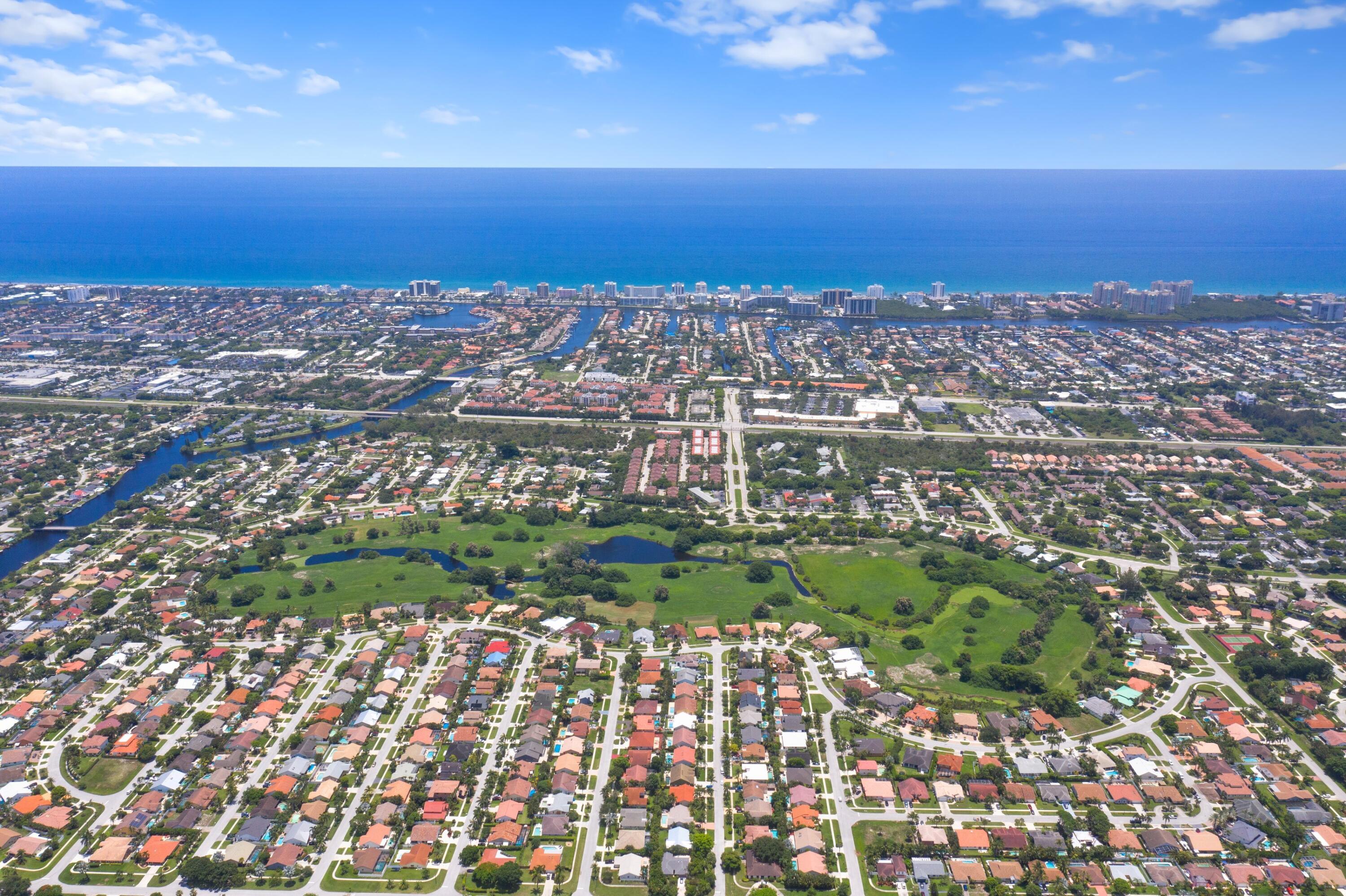 7348 East Country Club Boulevard Boca Raton, FL 33487 - Photo 37 of 50 Aerial Neighborhood View