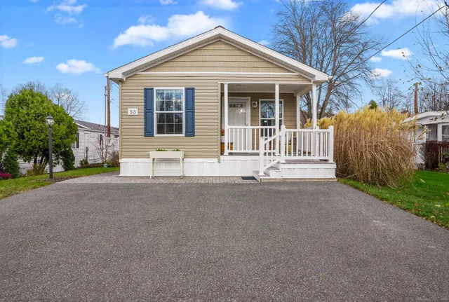$239,900 | 53 Greenlawn Drive, Danbury, CT 06810