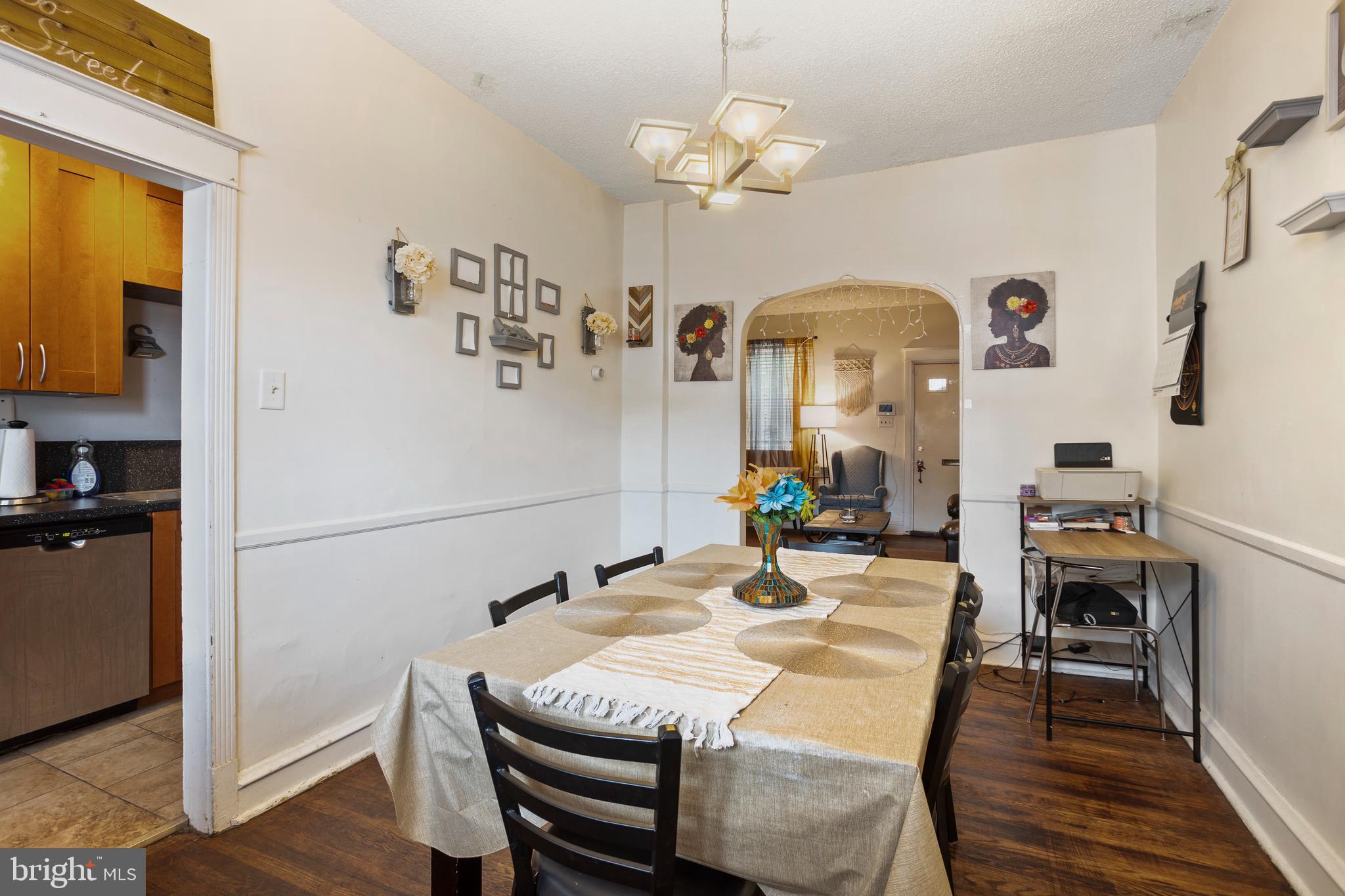 940 Flanders Road Philadelphia, PA 19151 - Photo 8 of 21 Gallery Image 8