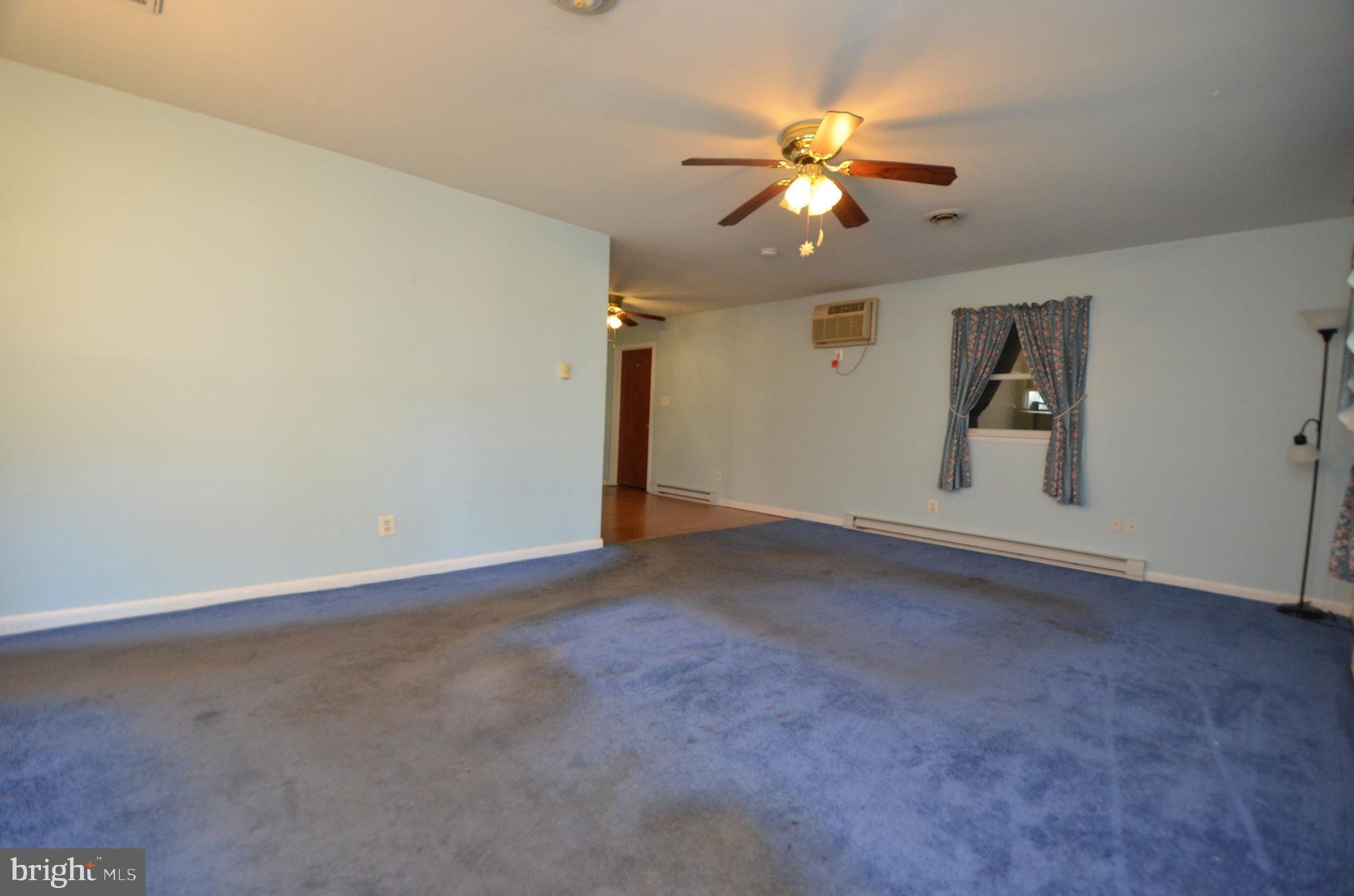 1230 Steamboat Road Shady Side, MD 20764 - Photo 11 of 42 Living room