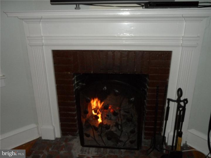 39 Chatham Road Ardmore, PA 19003 - Photo 8 of 23