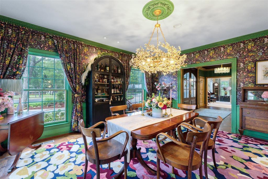 924 Kintner Drive Graham, TX 76450 - Photo 13 of 40 a view of a dining room with furniture and chandelier