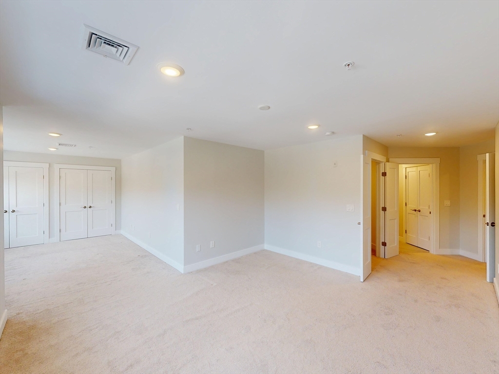 269 Main Street, Unit 4001 Reading, MA 01867 - Photo 11 of 14