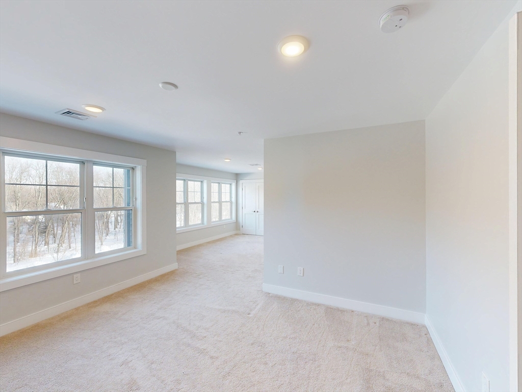 269 Main Street, Unit 4001 Reading, MA 01867 - Photo 10 of 14