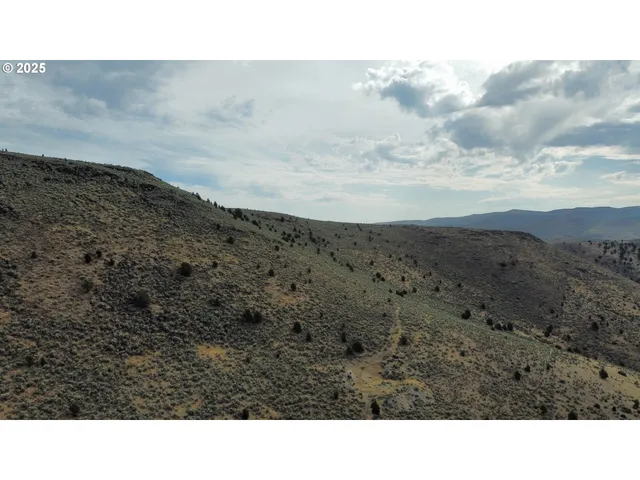 a black and white photo of a house