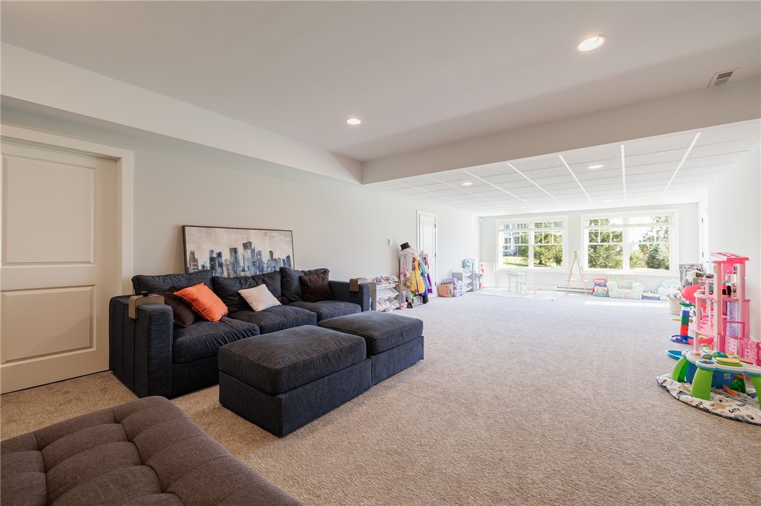 97 Coventry Ridge Pittsford, NY 14534 - Photo 39 of 50