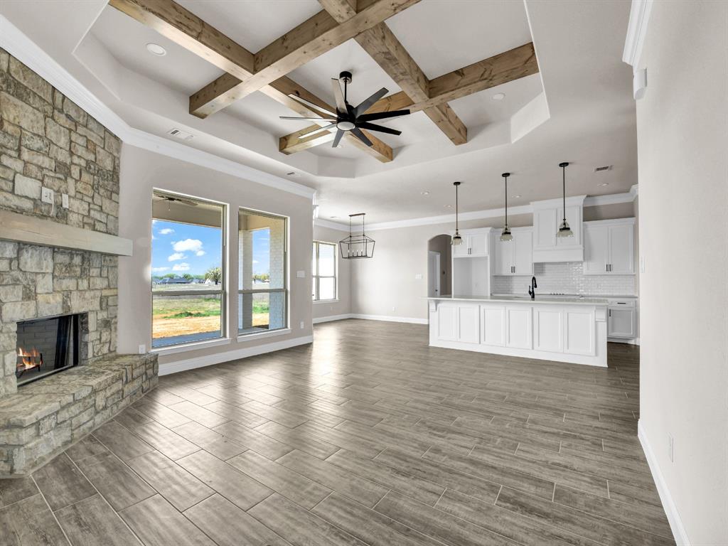 1600 Thomas Road Springtown, TX 76082 - Photo 10 of 25