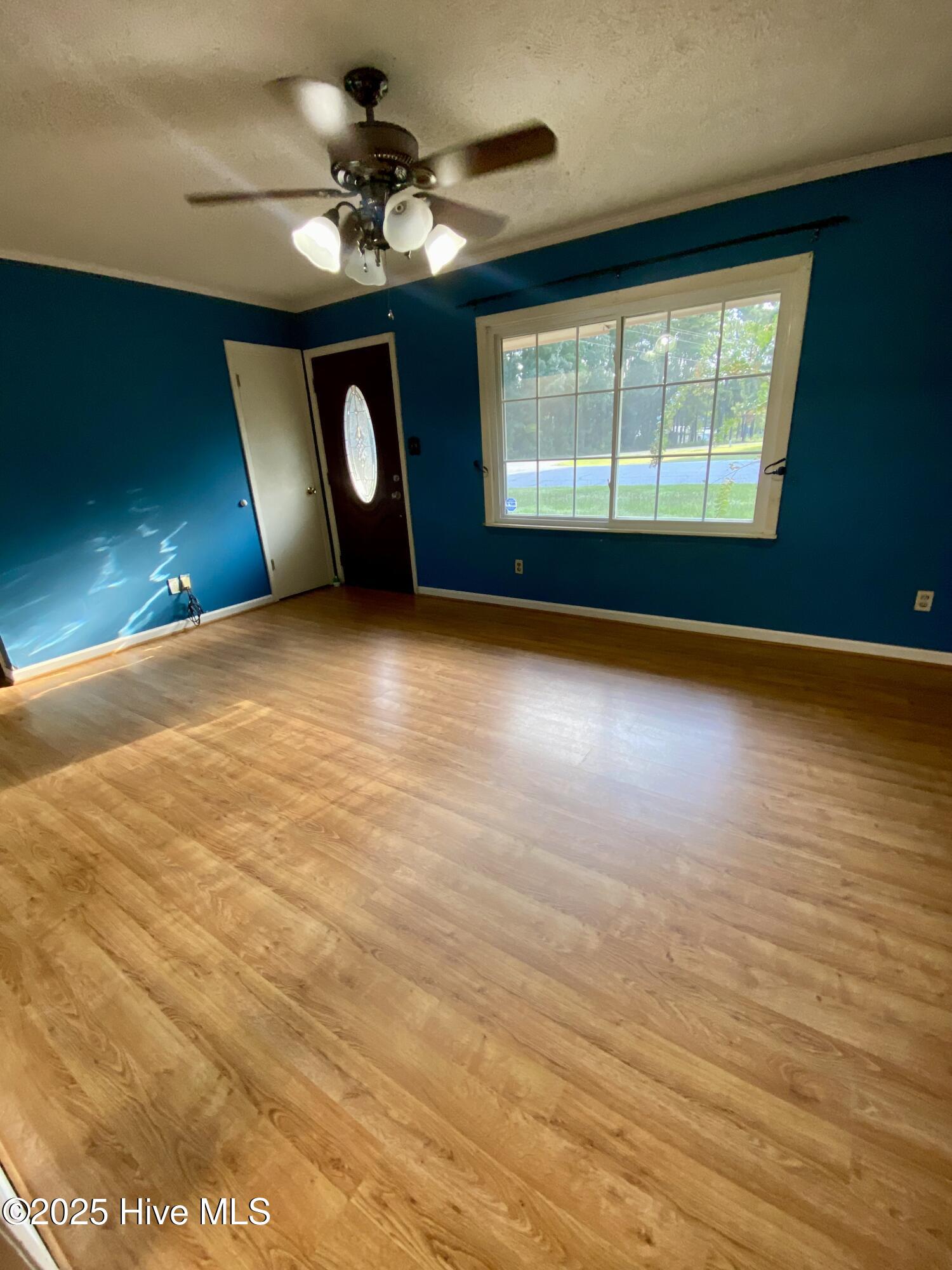 21140 Airbase Road Wagram, NC 28396 - Photo 2 of 19 Family room