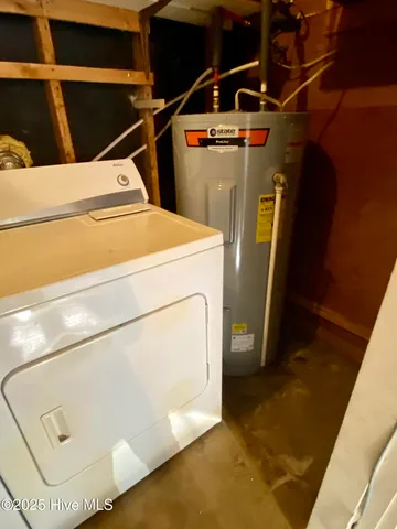 $149,900 | 21140 Airbase Road, Wagram, NC 28396