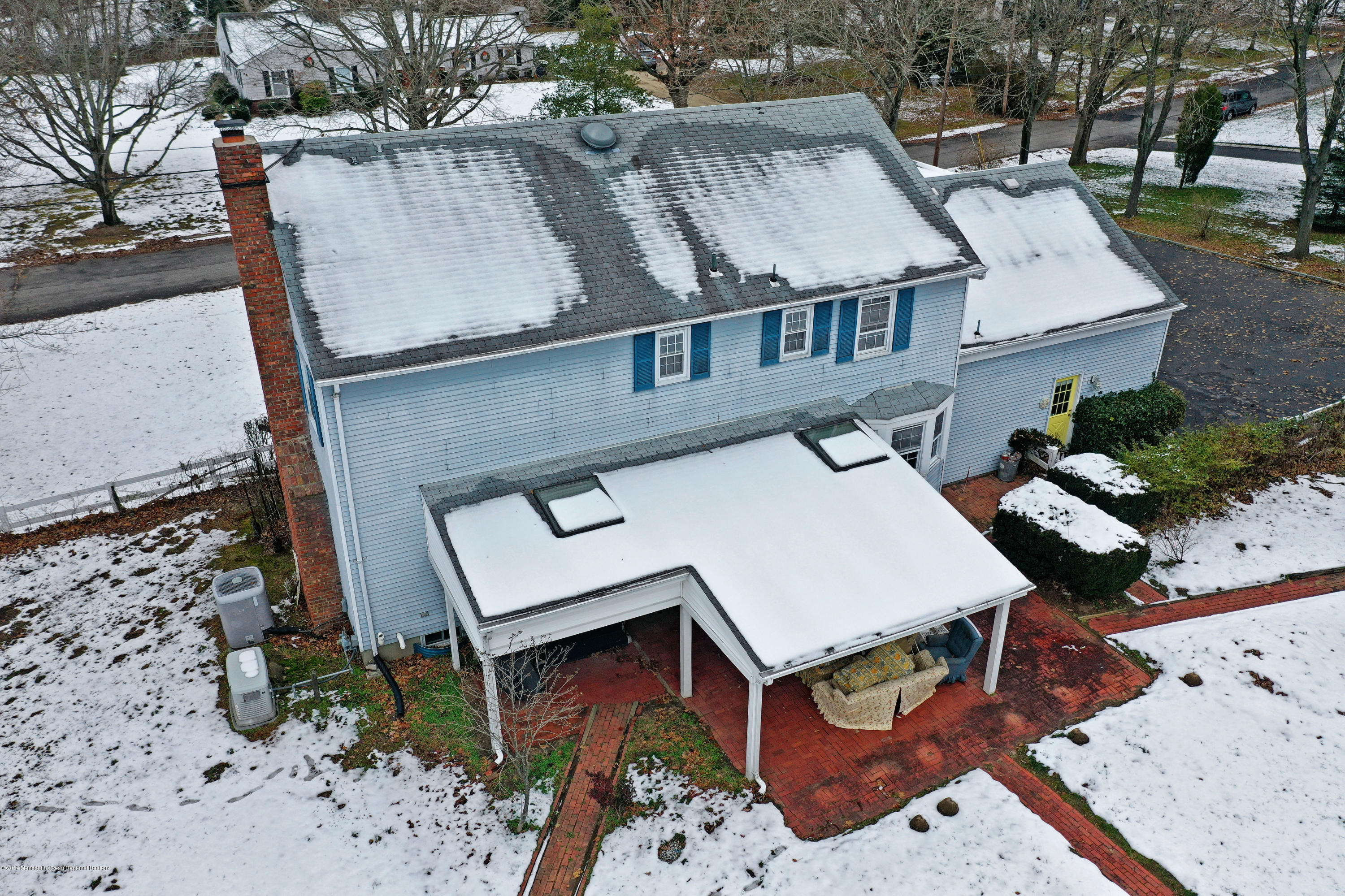 132 Woodgate Road Middletown, NJ 07748 - Photo 4 of 27 004_dji_0063-dji_0067