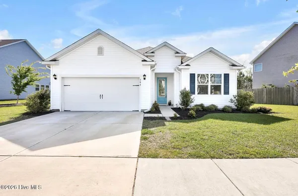 $459,000 | 304 Edgewater Way, Surf City, NC 28445