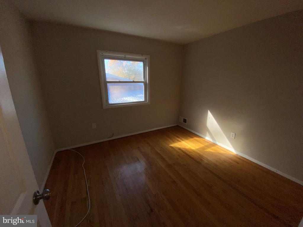 3307 Fieldview Road Baltimore, MD 21207 - Photo 11 of 21 Bedroom