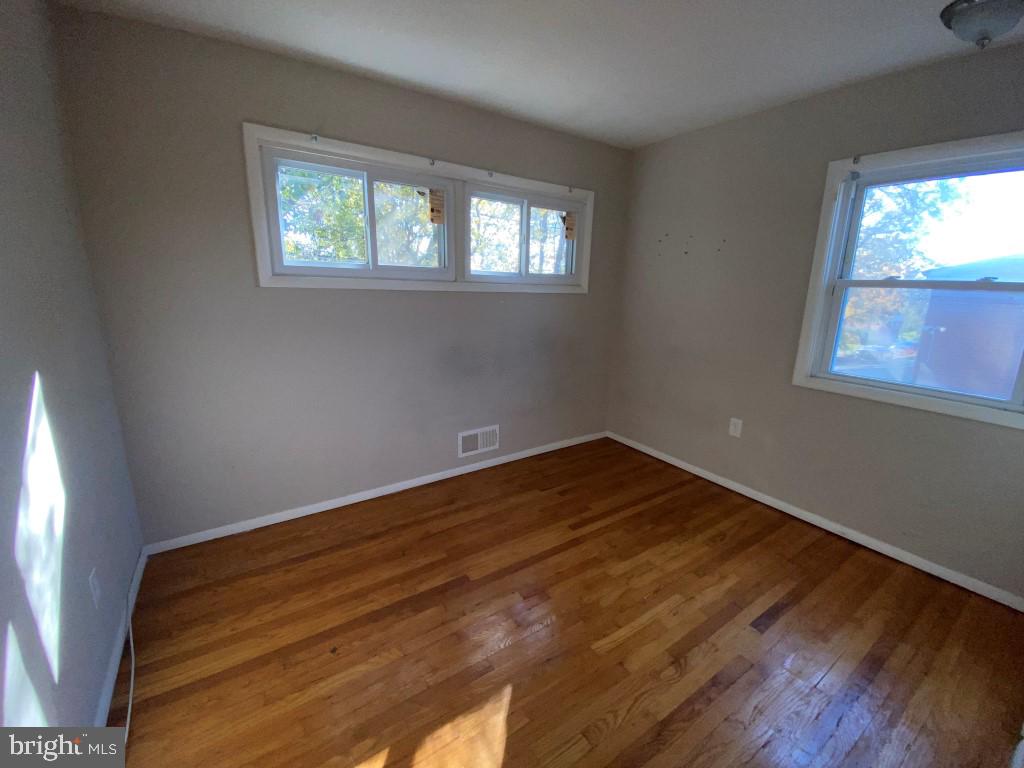 3307 Fieldview Road Baltimore, MD 21207 - Photo 12 of 21 Bedroom