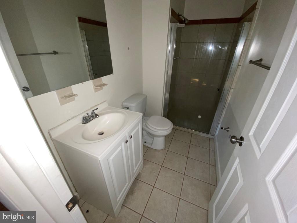 3307 Fieldview Road Baltimore, MD 21207 - Photo 18 of 21 Bath