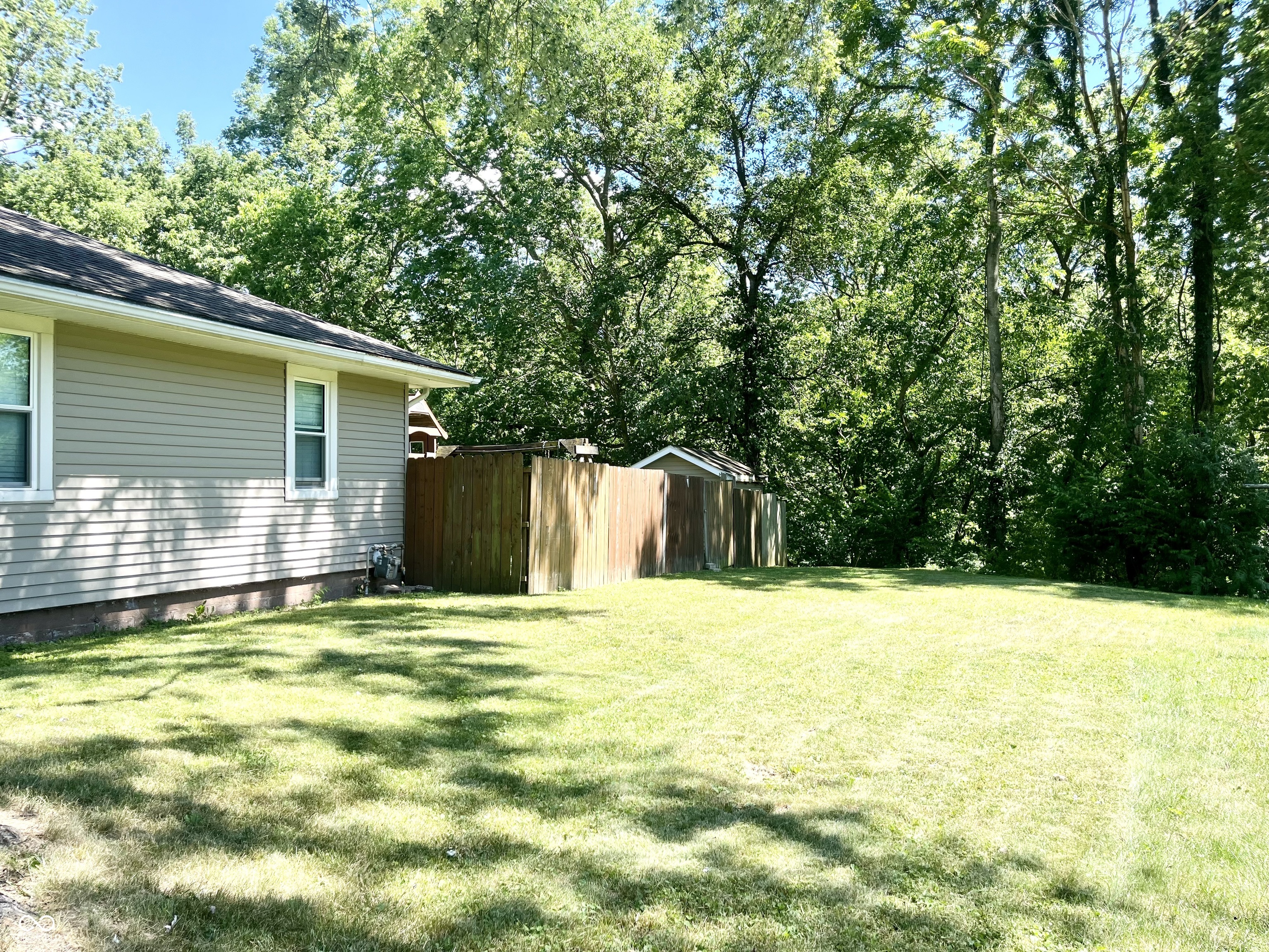 830 Spring Street Covington, IN 47932 - Photo 7 of 38