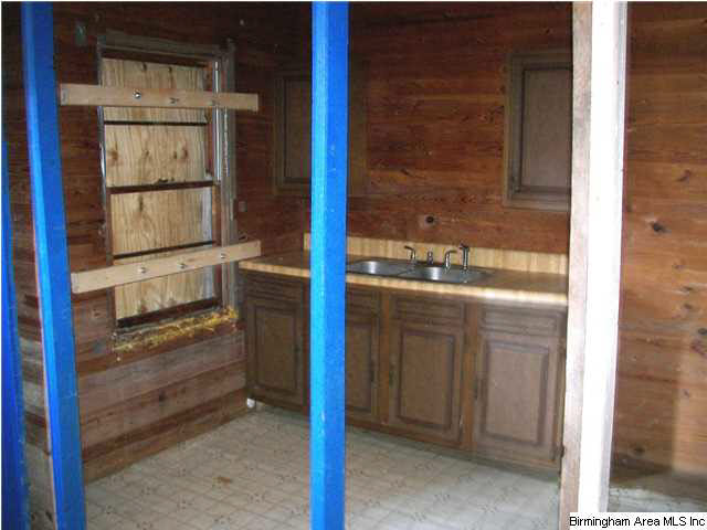 907 Alexandria Road Southwest Jacksonville, AL 36265 - Photo 16 of 19