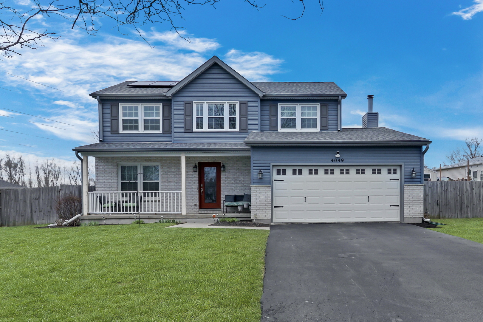 4049 Ridge Road Zion, IL 60099 - Photo 1 of 28 a view of a house with a yard