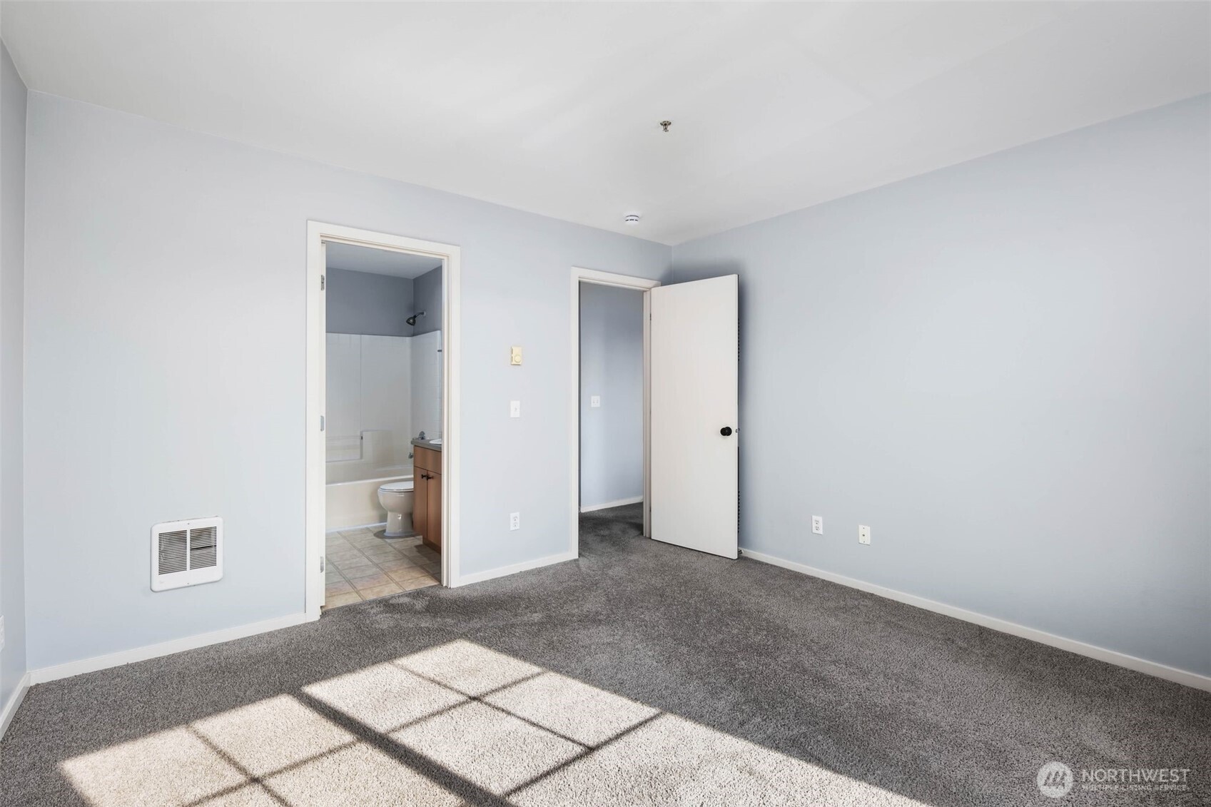 1105 63rd Street Southeast, Unit C Auburn, WA 98092 - Photo 15 of 22