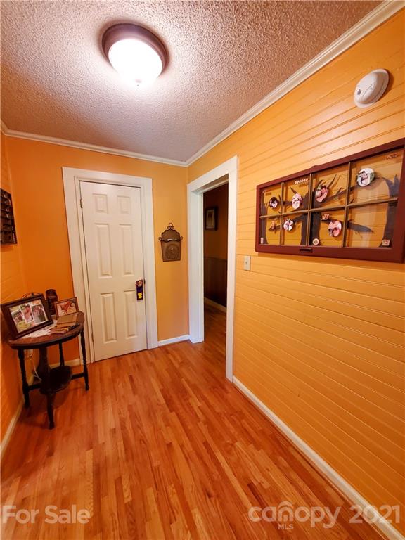 2625 Laboratory Road Lincolnton, NC 28092 - Photo 5 of 20 Gallery Image 5