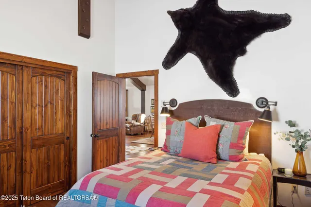 $2,970,000 | 14567 South U Highway, Bondurant, WY 82922