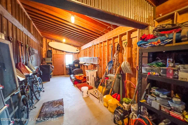 $2,970,000 | 14567 South U Highway, Bondurant, WY 82922