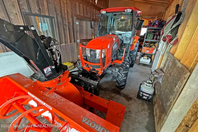 $2,970,000 | 14567 South U Highway, Bondurant, WY 82922