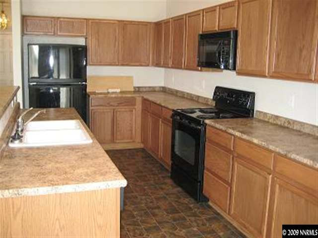 8916 Sorcha Street Reno, NV 89506 - Photo 2 of 5 Photo 2