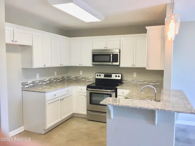 $250,000 | 1534 South Patout Street, Unit A B, New Iberia, LA 70560