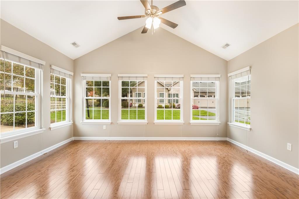 1024 Wealdstone Road Cranberry Township, PA 16066 - Photo 4 of 19