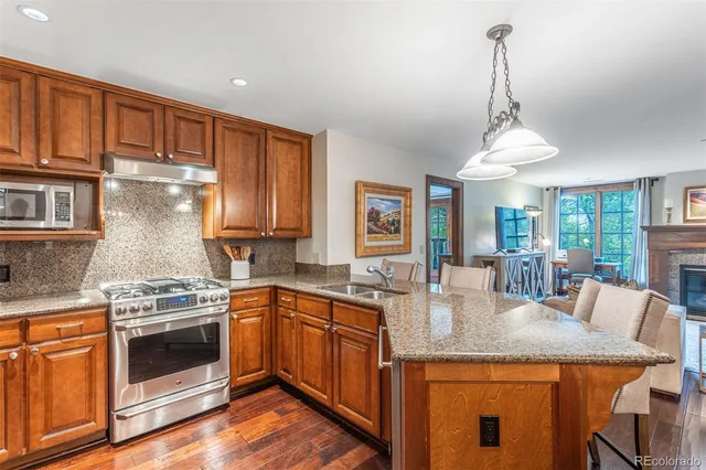 $1,739,900 | 38390 Highway 6, Unit 202, Avon, CO 81620