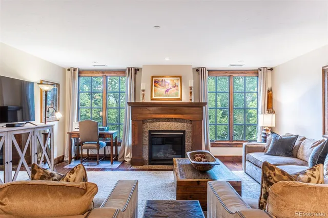 $1,739,900 | 38390 Highway 6, Unit 202, Avon, CO 81620