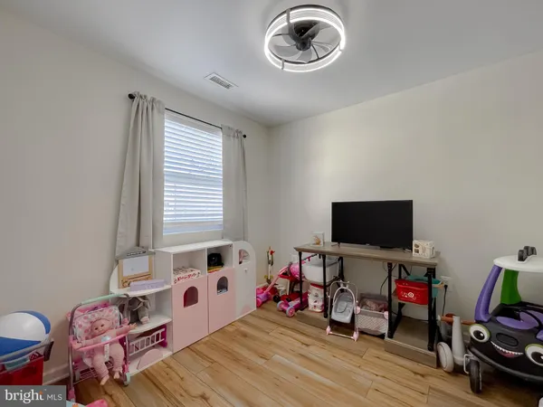 $324,900 | 17262 Larimer Street, Piney Point, MD 20674