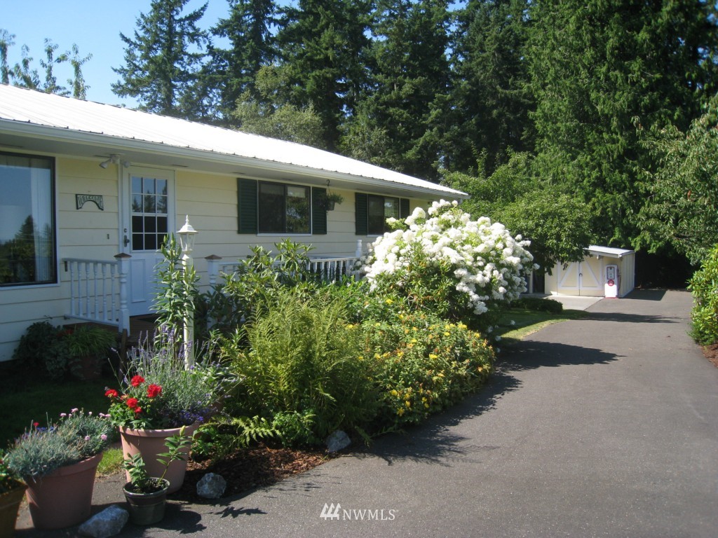 4711 Sand Road Bellingham, WA 98226 - Photo 2 of 15 Gallery Image 2